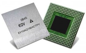 <img src="EV10AQ190A.jpg" alt="ADC monolithic chip featuring 4 separate digitally programmable 10-bit 1.25 GSPS ADC channels">